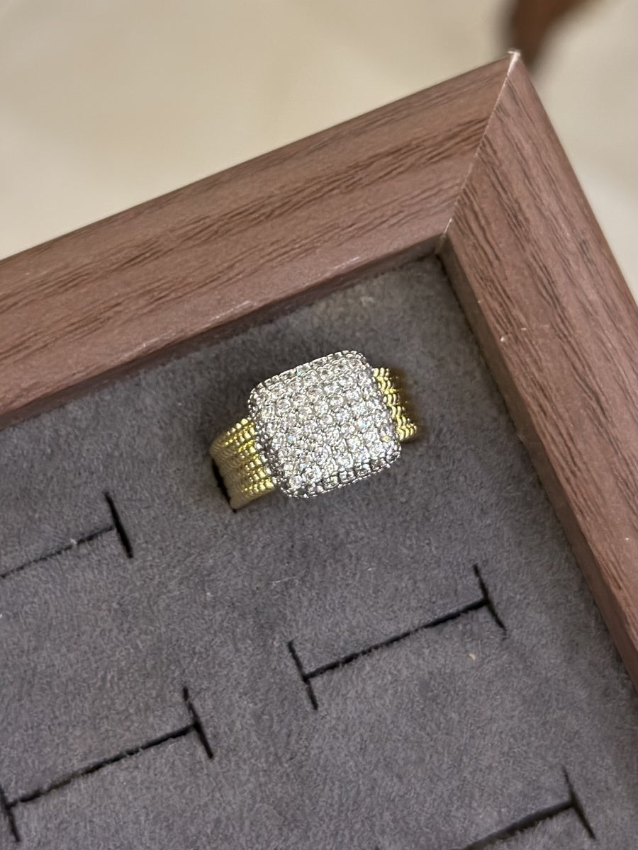 Square-ring